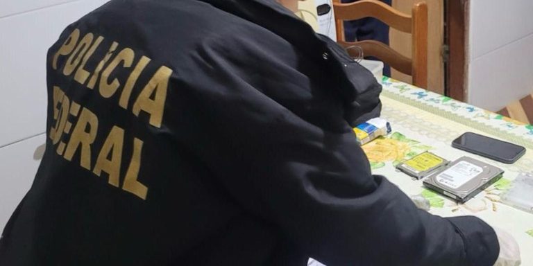 pf-faz-operacao-para-combater-apologia-ao-nazismo-na-internet