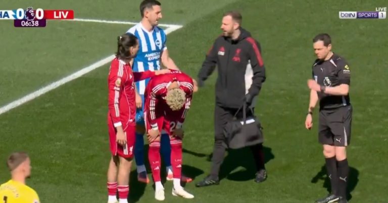 VÍDEO: Convocado para enfrentar o Brasil, Ekitike se machuca e preocupa Seleção Francesa video:-convocado-para-enfrentar-o-brasil,-ekitike-se-machuca-e-preocupa-selecao-francesa