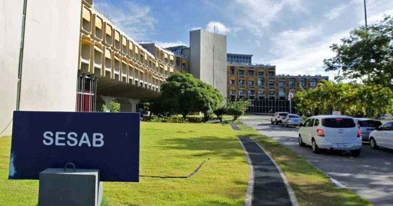 Sesab anuncia novos reajustes salariais para servidores da saúde a partir de março de 2026 sesab-anuncia-novos-reajustes-salariais-para-servidores-da-saude-a-partir-de-marco-de-2026