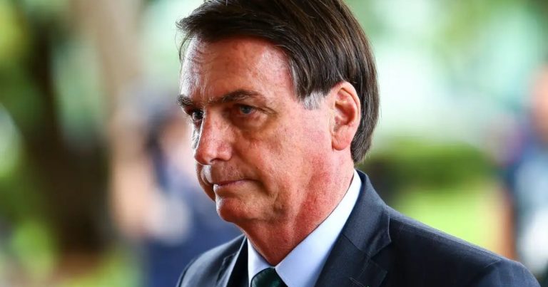 quadro-de-bolsonaro-e-considerado-extremamente-grave-e-medico-alerta-risco-a-vida