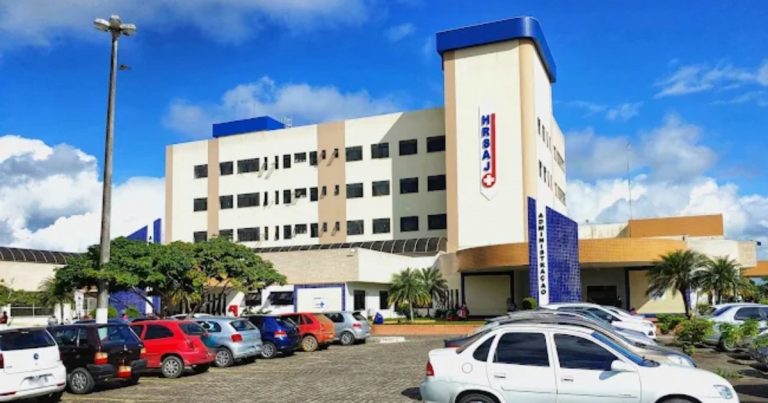 Hospital Regional de Santo Antônio de Jesus se manifesta sobre morte de paciente em banheiro da unidade hospital-regional-de-santo-antonio-de-jesus-se-manifesta-sobre-morte-de-paciente-em-banheiro-da-unidade