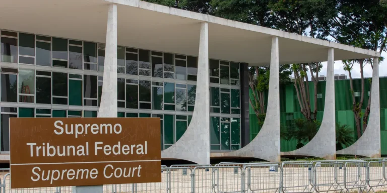 STF é evacuado após suspeita de vazamento de gás stf-e-evacuado-apos-suspeita-de-vazamento-de-gas