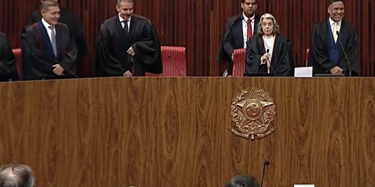 TSE retoma julgamento que pode deixar Castro inelegível tse-retoma-julgamento-que-pode-deixar-castro-inelegivel