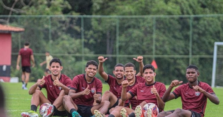 vitoria-lanca-serie-documental-sobre-a-base:-renascer-da-base:-o-futuro-ja-comecou