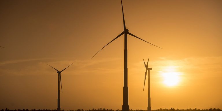 fup-defende-transicao-energetica-que-fortaleca-estatais-e-gere-emprego