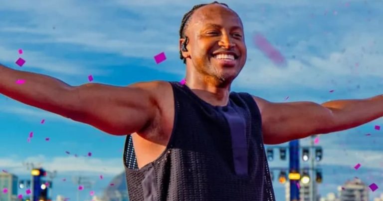 Música de Thiaguinho será trilha sonora de Copa do Mundo na Globo musica-de-thiaguinho-sera-trilha-sonora-de-copa-do-mundo-na-globo