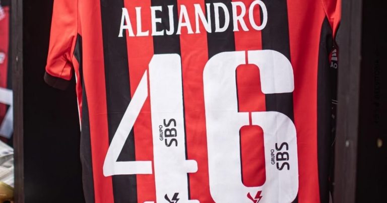 vitoria-poupa-titulares-e-relaciona-23-jogadores-para-estreia-contra-o-botafogo-pb;-veja-lista