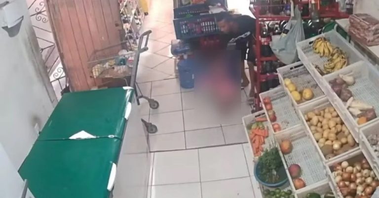 suspeito-de-abuso-em-feira-de-santana-e-linchado-e-morto-por-moradores;-entenda-caso