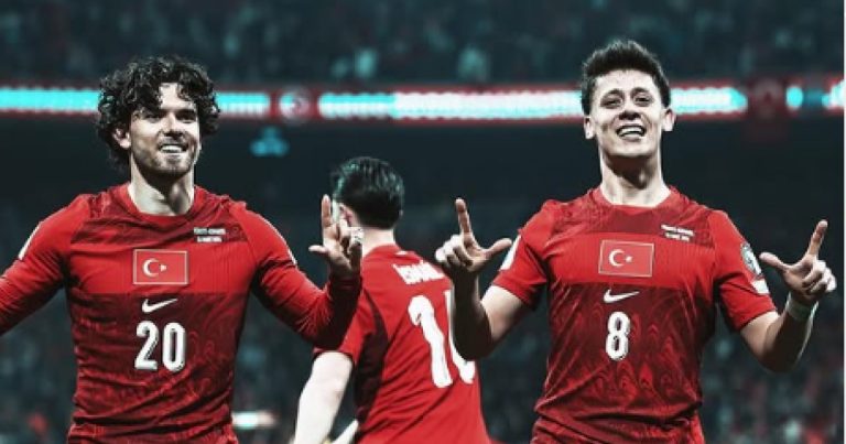 Turquia vence Romênia e avança para final do Grupo C da repescagem europeia para Copa do Mundo turquia-vence-romenia-e-avanca-para-final-do-grupo-c-da-repescagem-europeia-para-copa-do-mundo