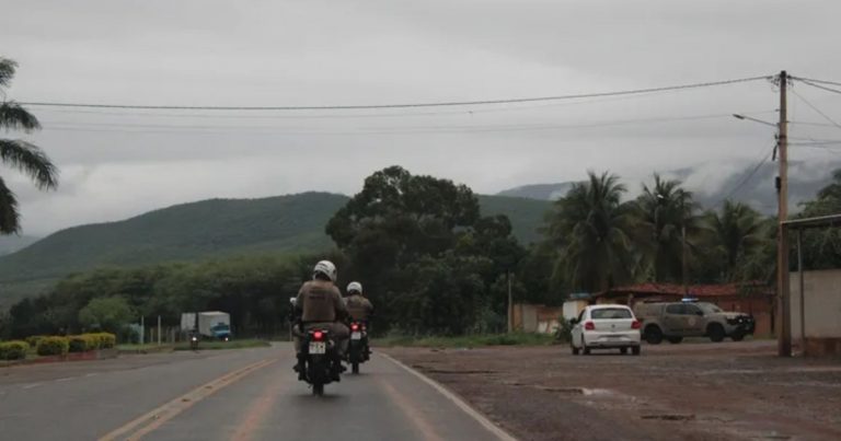 Homem é preso em casa para cumprir pena por lesão seguida de morte em Ituaçu homem-e-preso-em-casa-para-cumprir-pena-por-lesao-seguida-de-morte-em-ituacu
