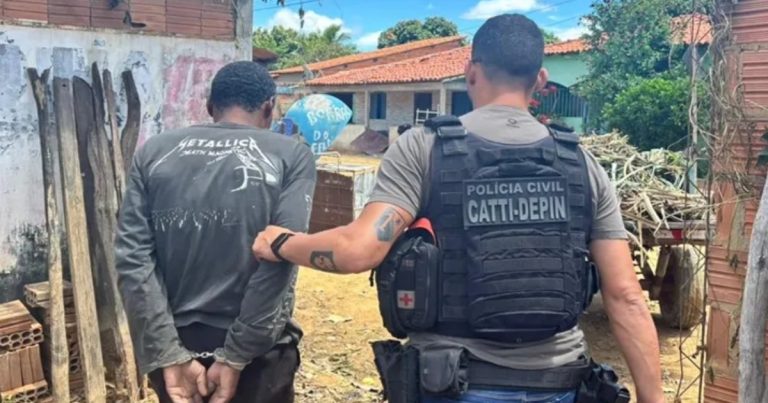 Suspeito de estupro contra criança de 5 anos é preso em Serra do Ramalho suspeito-de-estupro-contra-crianca-de-5-anos-e-preso-em-serra-do-ramalho