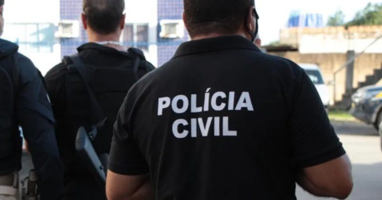 Mulher é presa por tentativa de homicídio contra vizinha em Iaçu mulher-e-presa-por-tentativa-de-homicidio-contra-vizinha-em-iacu