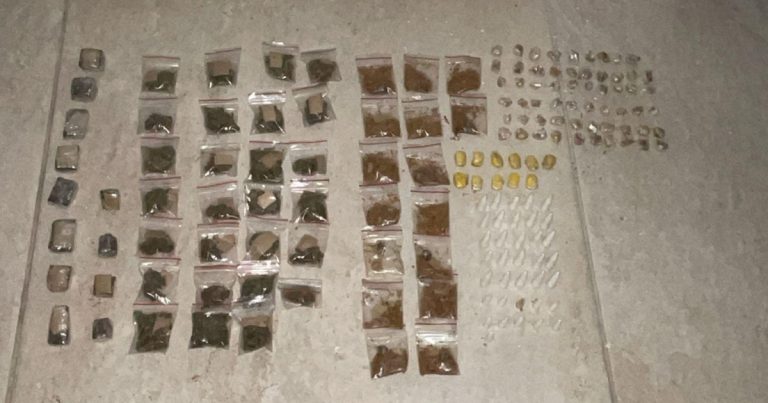 pm-apreende-drogas-em-porto-seguro