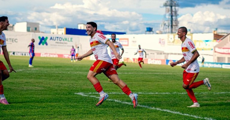 Juazeirense vence o Itabaiana e assume a liderança do Grupo B no Nordestão juazeirense-vence-o-itabaiana-e-assume-a-lideranca-do-grupo-b-no-nordestao