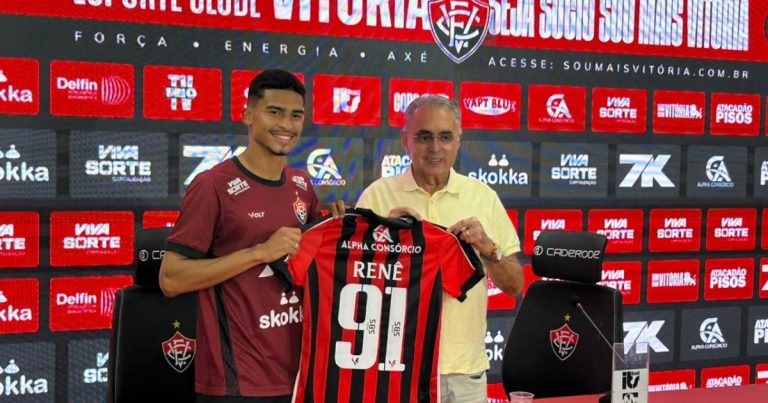 apresentado-pelo-vitoria,-rene-diz-preferir-atuar-como-centroavante:-“conheco-os-atalhos-do-gol”
