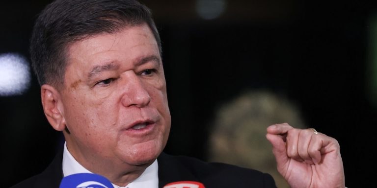 Senador reafirma que não cometeu irregularidades com emendas senador-reafirma-que-nao-cometeu-irregularidades-com-emendas