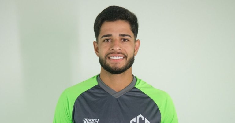 feira-fc-anuncia-lateral-guilherme-bastos,-ex-base-do-vitoria,-para-disputa-da-serie-b-do-baianao