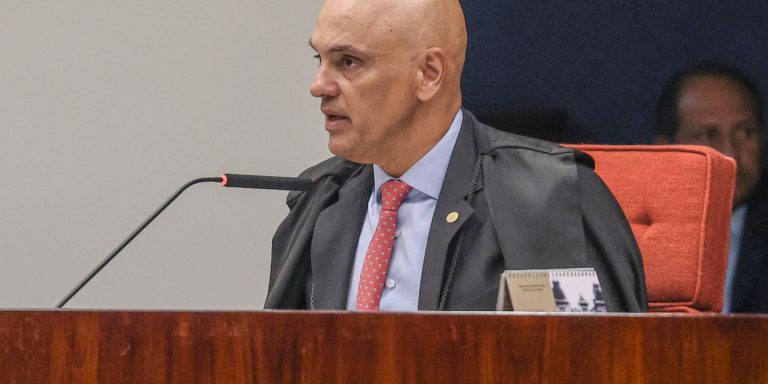 Alexandre de Moraes nega ter viajado em aviões de Vorcaro alexandre-de-moraes-nega-ter-viajado-em-avioes-de-vorcaro