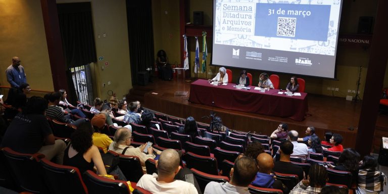 evento-debate-importancia-dos-arquivos-para-preservar-memoria-de-1964