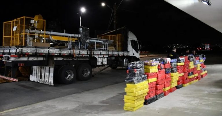 pf-deflagra-operacao-contra-trafico-interestadual-apos-apreensao-de-3-toneladas-de-maconha-em-vitoria-da-conquista