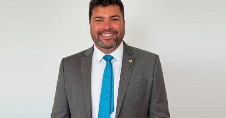 deputado-estadual-marcinho-oliveira-e-um-dos-alvos-de-operacao-da-pf-que-mira-desvio-de-verbas-no-interior-da-bahia