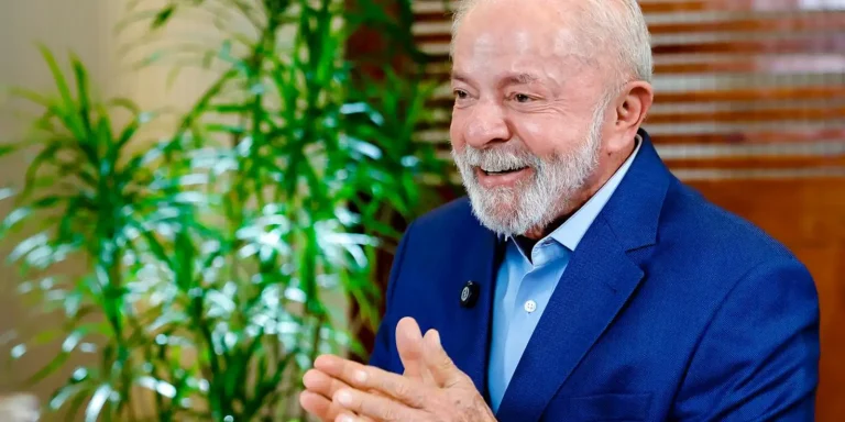 guerra-contra-o-ira-e-desnecessaria-e-baseada-em-mentira,-diz-lula