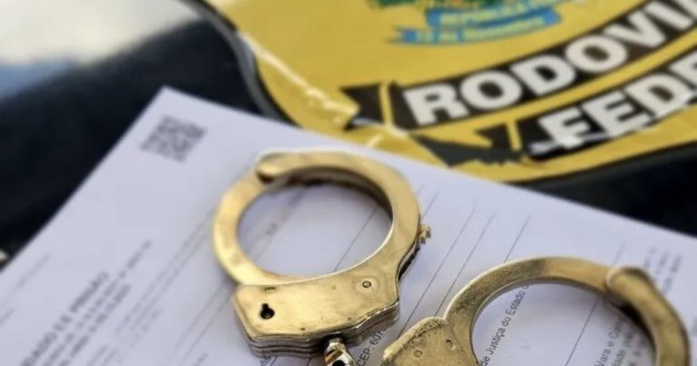 prf-prende-suspeito-por-trafico-de-drogas-na-br-116-em-jequie