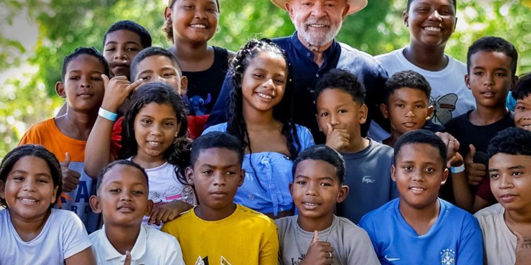 pascoa-e-momento-de-renovacao-e-uniao,-diz-lula-em-mensagem