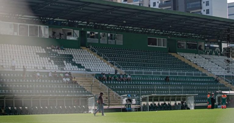 Bola rolando! Acompanhe em tempo real Chapecoense x Vitória pelo Brasileirão bola-rolando!-acompanhe-em-tempo-real-chapecoense-x-vitoria-pelo-brasileirao