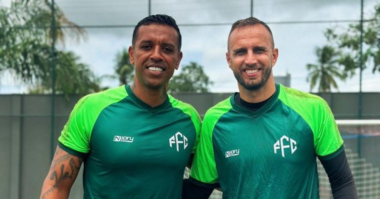 sidao-e-rafael-pin:-goleiros-puxam-lideranca-no-feira-fc-e-trabalham-para-manter-ambiente-de-parceria