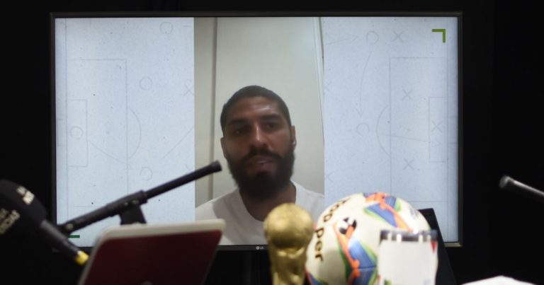 O salário do Robinho pagava nossa folha: Wallace relembra final da Copa do Brasil entre Vitória e Santos o-salario-do-robinho-pagava-nossa-folha:-wallace-relembra-final-da-copa-do-brasil-entre-vitoria-e-santos