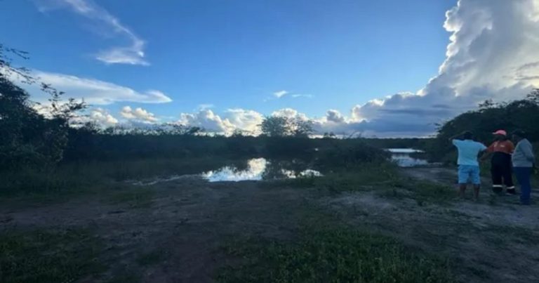 Homem morre afogado em açude na zona rural de Belo Campo homem-morre-afogado-em-acude-na-zona-rural-de-belo-campo