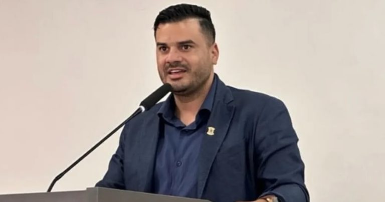 Preso em operação, vereador de Guaratinga se apresenta como defensor da família e de causas sociais preso-em-operacao,-vereador-de-guaratinga-se-apresenta-como-defensor-da-familia-e-de-causas-sociais