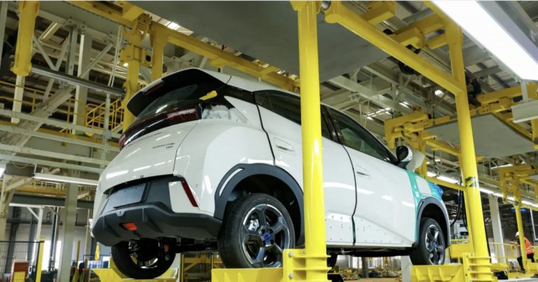 Justiça determina retirada da BYD de lista suja do governo por condições análogas à escravidão justica-determina-retirada-da-byd-de-lista-suja-do-governo-por-condicoes-analogas-a-escravidao