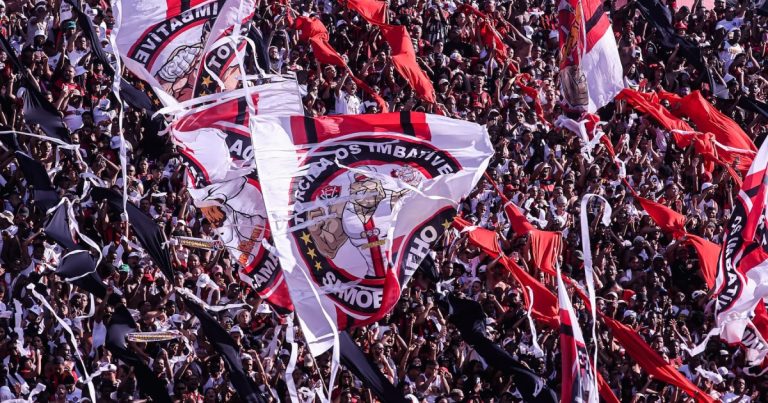 Veja valores e onde comprar ingressos para Vitória x São Paulo pela Série A veja-valores-e-onde-comprar-ingressos-para-vitoria-x-sao-paulo-pela-serie-a