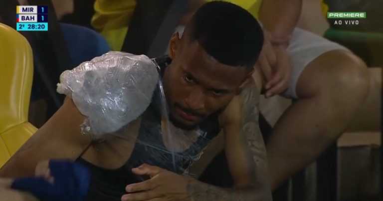 ademir-sente-o-ombro-apos-sofrer-penalti-e-vira-preocupacao-no-bahia