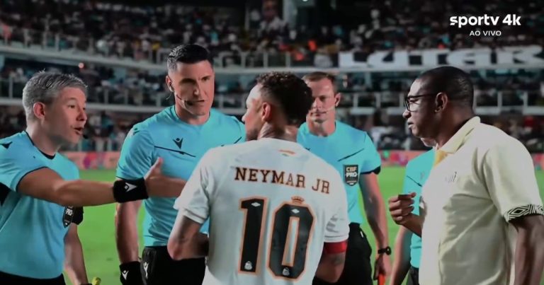neymar-elogia-auxiliar-de-arbitragem-apos-explicacao-do-gol-anulado-do-santos:-“consegue-ganhar-o-respeito-de-todos”