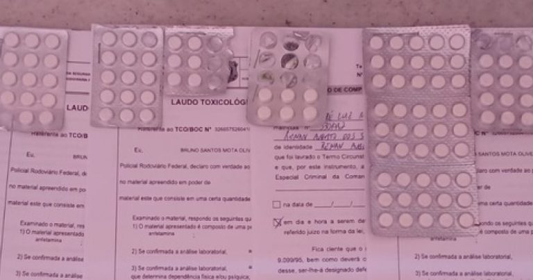 PRF apreende mais de 100 comprimidos de anfetaminas na BR-242 em Itaberaba prf-apreende-mais-de-100-comprimidos-de-anfetaminas-na-br-242-em-itaberaba