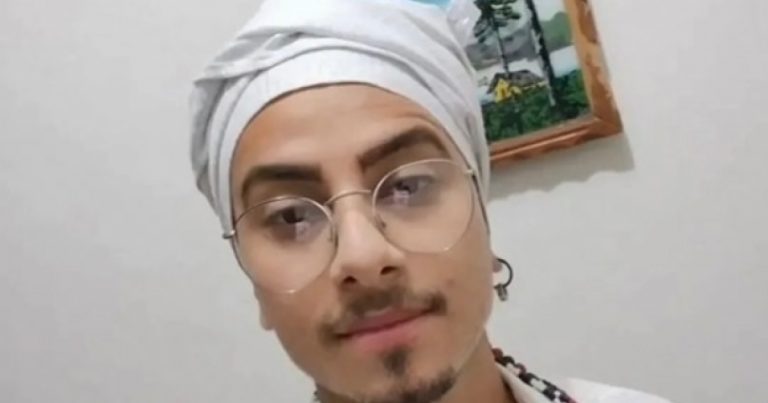 Pai de santo é morto a facadas dentro de terreiro na Bahia pai-de-santo-e-morto-a-facadas-dentro-de-terreiro-na-bahia