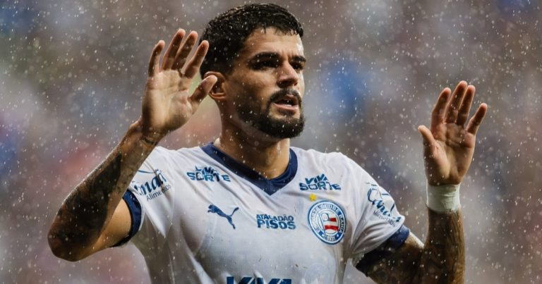 Declaração do pai de Cauly sobre saída do Bahia gera revolta entre torcedores nas redes: “Quis jogar em um clube grande” declaracao-do-pai-de-cauly-sobre-saida-do-bahia-gera-revolta-entre-torcedores-nas-redes:-“quis-jogar-em-um-clube-grande”