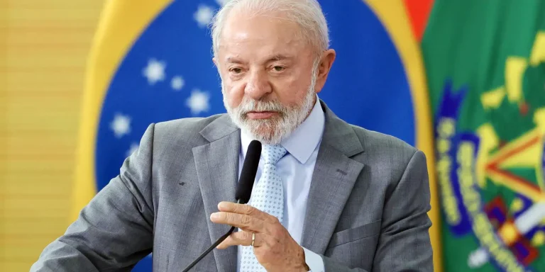 lula-critica-ameacas-de-trump-ao-mundo-e-defende-papa-leao-xiv