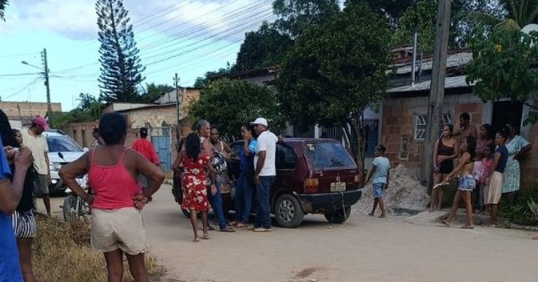 Motorista com sinais de embriaguez invade calçada, atropela criança e é preso em Itabela motorista-com-sinais-de-embriaguez-invade-calcada,-atropela-crianca-e-e-preso-em-itabela
