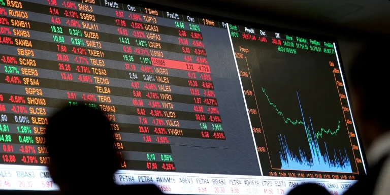 Bolsa interrompe sequência de 11 altas e cai 0,46% bolsa-interrompe-sequencia-de-11-altas-e-cai-0,46%