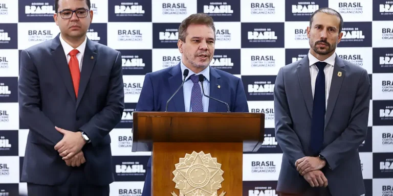 Governo federal prepara programa de combate ao crime organizado governo-federal-prepara-programa-de-combate-ao-crime-organizado