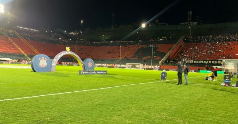 bola-rolando!-acompanhe-em-tempo-real-vitoria-x-corinthians-pelo-brasileirao-2026