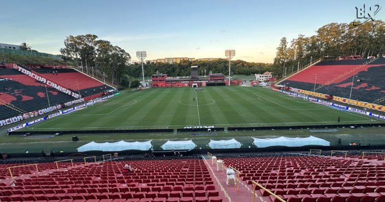 confira-as-escalacoes-oficiais-de-vitoria-x-corinthians-pelo-brasileirao-2026