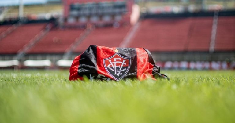 vitoria-abre-processo-administrativo-disciplinar-para-apurar-confusao-entre-colaboradores-apos-jogo-no-barradao;-entenda