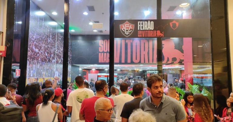 principio-de-incendio-atinge-loja-do-vitoria-no-shopping-paralela
