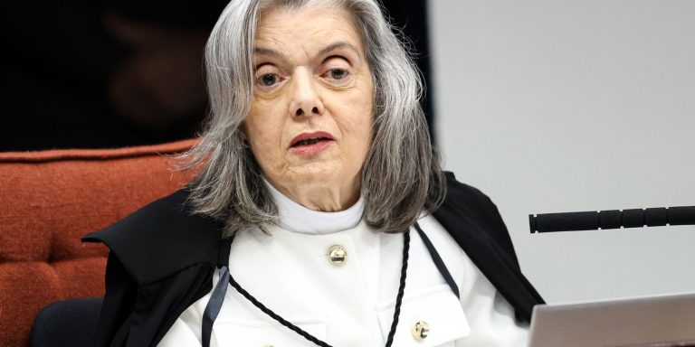 carmen-lucia-vota-para-condenar-eduardo-bolsonaro-por-difamacao