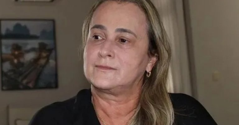 carro-com-prefeita-de-livramento-de-nossa-senhora-e-alvo-de-ataque;-ninguem-fica-ferido